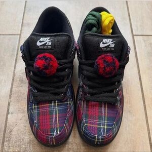 Nike SB Dunk Low Nardwuar (sz9.5) dead stock 100% Authentic